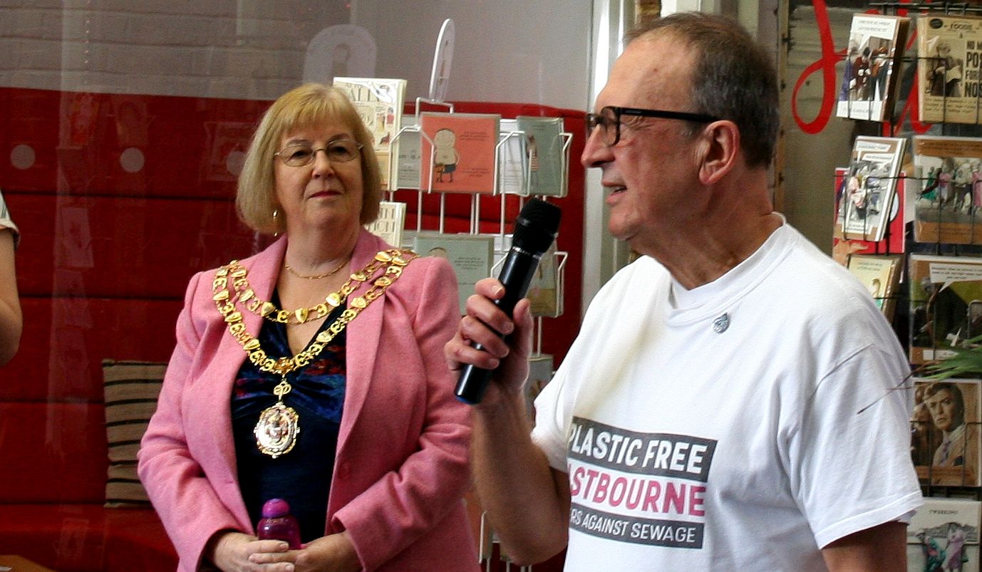 Councillor Gill Mattock with Oliver Sterno at Refill in Eastbourne 2019